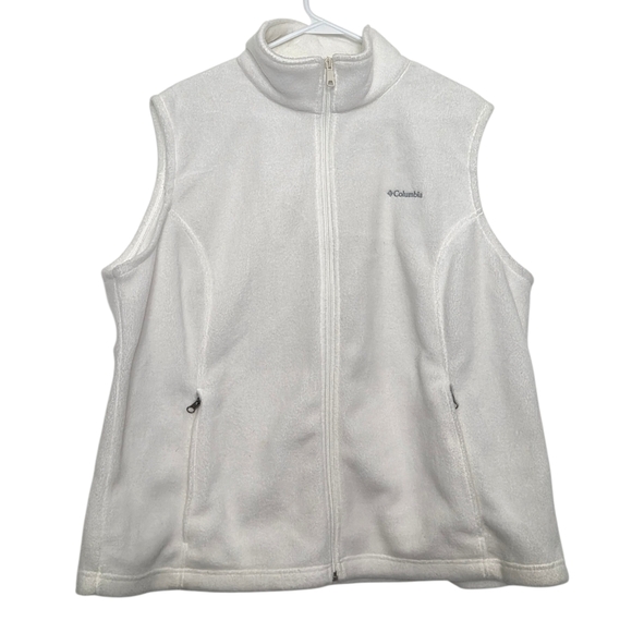 Columbia Jackets & Blazers - Columbia Soft White Sleeveless Fleece